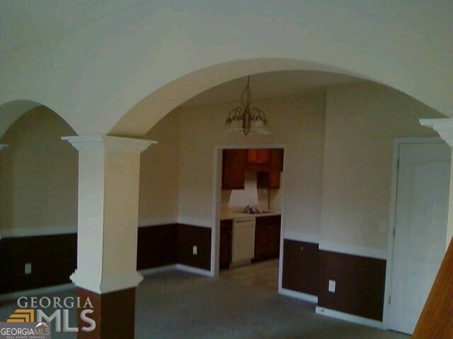 Foto del edificio - 8580 Thomas Rd