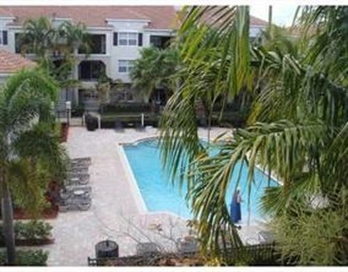 Foto del edificio - 5940 W Sample Rd