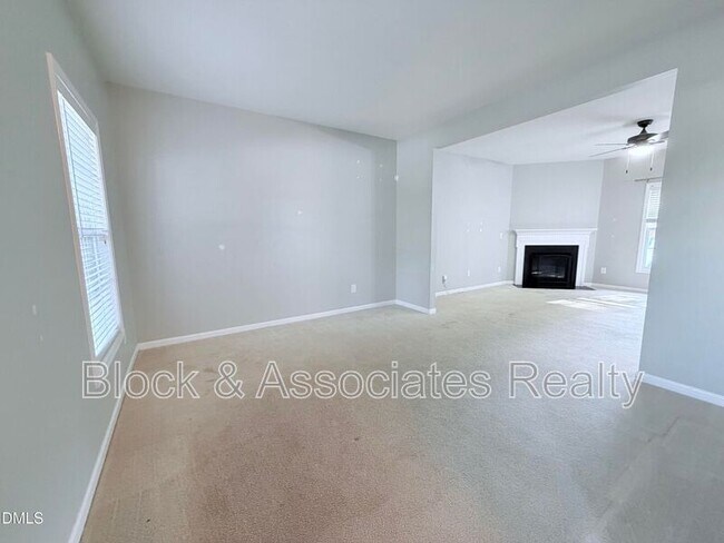 Building Photo - 536 Gooseberry Dr
