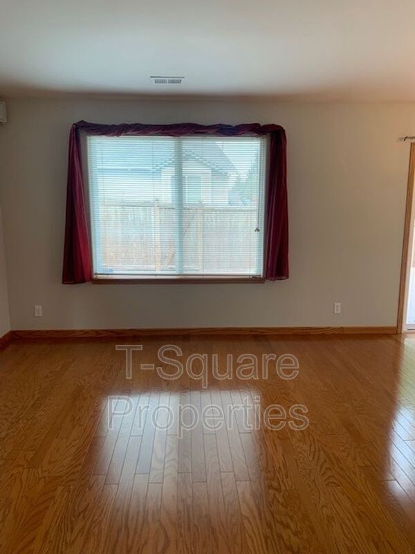 Foto del edificio - 1127 58th Pl SW