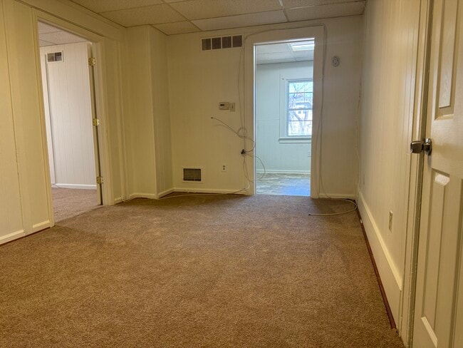 Building Photo - 1460 Dewey Ave