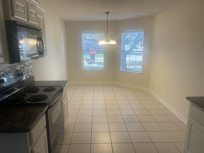 Foto del edificio - 4307 Sunflower Creek Ln