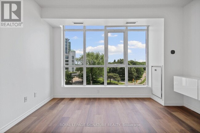 Building Photo - 628 Fleet St