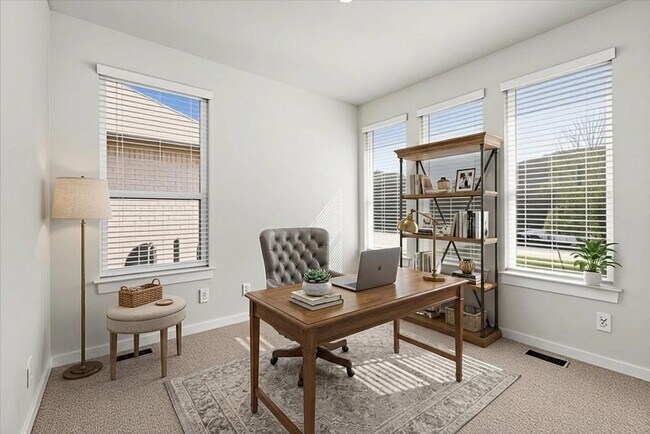 Foto del edificio - 14334 Winema View Ln