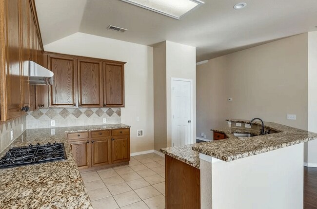 Building Photo - 11431 Wovenedge Ct