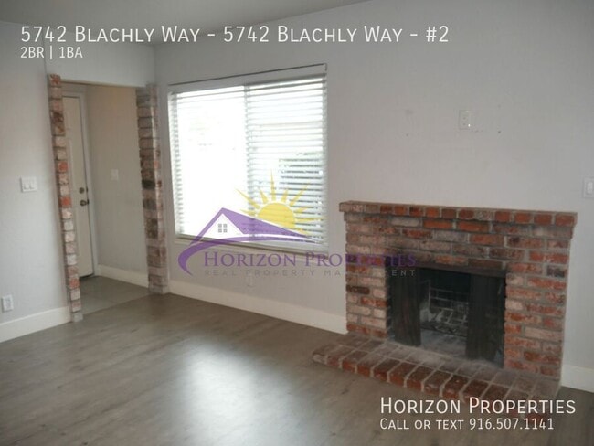 Building Photo - 5742 Blachly Way