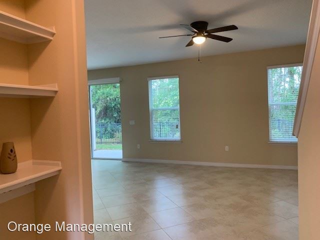 Building Photo - 3 br, 2.5 bath House - 1110 Victoria Glen Dr.