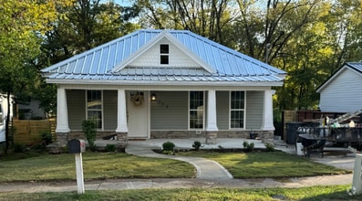 Building Photo - 279 Woodlawn Ave