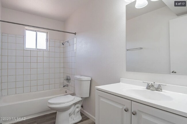 Foto del edificio - 1108 E Fort Lowell Rd