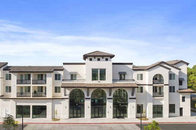 Building Photo - The Venue at Orange