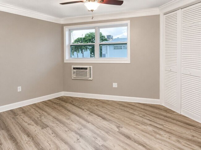 Foto del edificio - 1723 NE Miami Gardens Dr