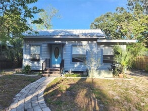 Building Photo - 8211 N 10th St