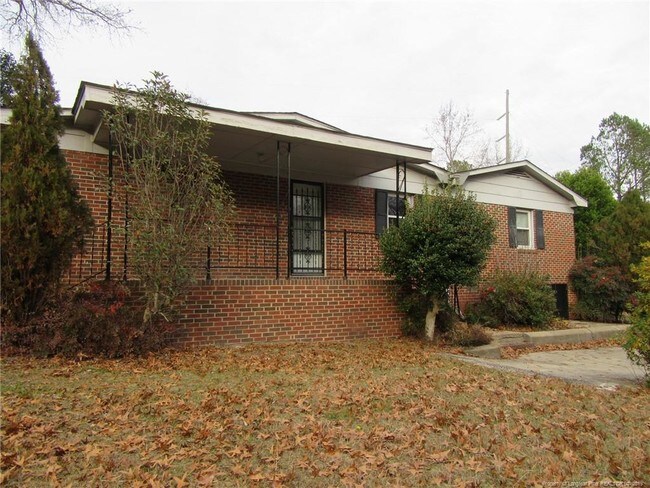 Foto del edificio - 632 Shady Grove Rd