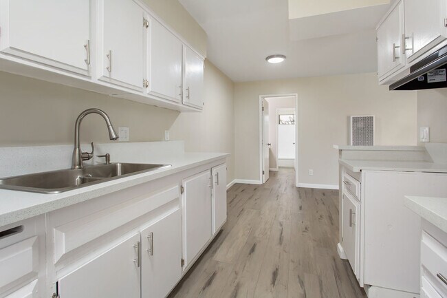 Foto del edificio - Erie-Holt Apts