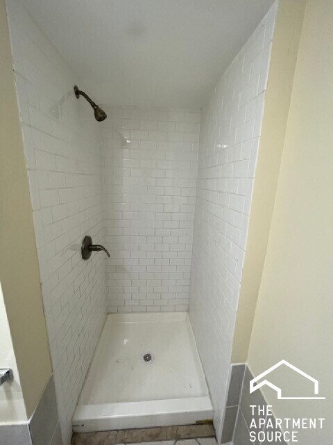 Foto del edificio - 2300 S Ridgeway Ave