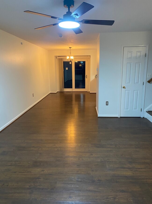 Photo - 707 Kings Crest Dr Townhome