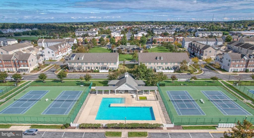 Foto del edificio - 33130 N Village Loop