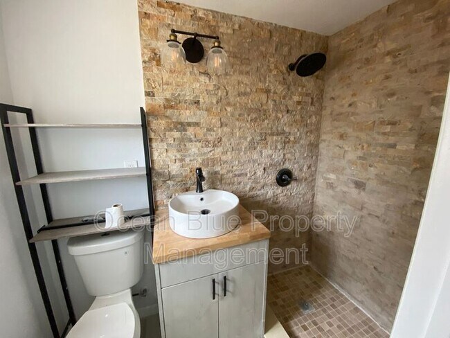 Foto del edificio - 4133 3rd Ave N