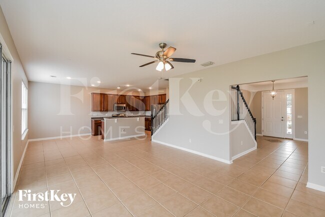 Foto del edificio - 8327 Highgate Dr