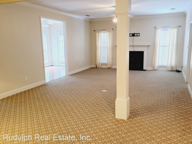 Building Photo - 3 br, 2 bath House - 3665 Charleston Ln