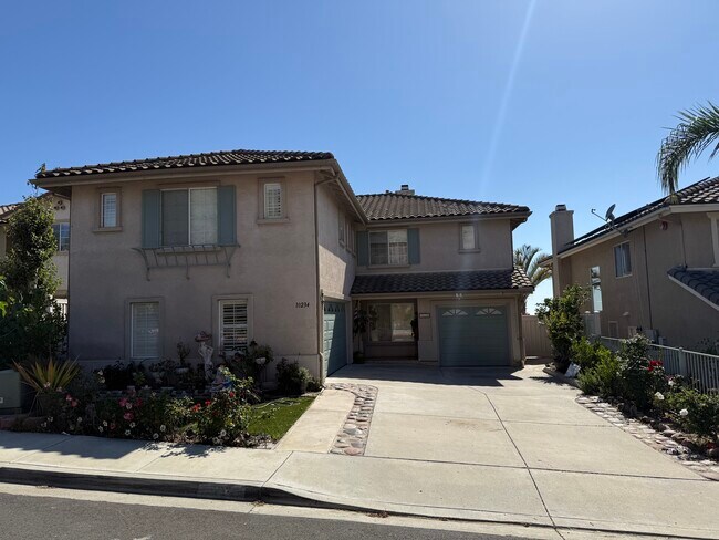 Building Photo - 10234 Valley Waters Dr