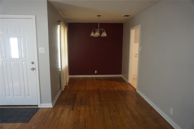 Foto del edificio - 2121 N Alexander St