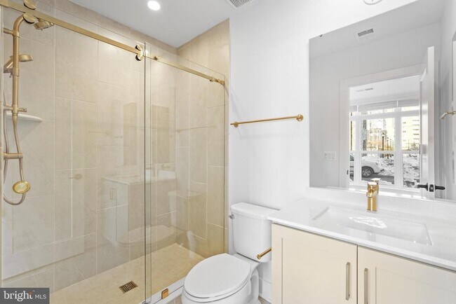 Building Photo - 5502 Topaz Ln