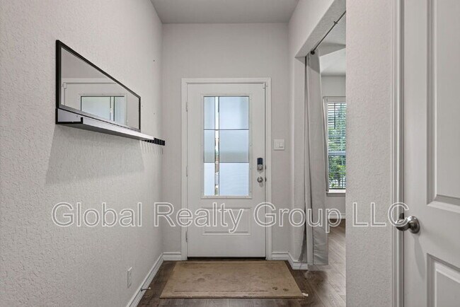 Building Photo - 731 Overlook Rdg