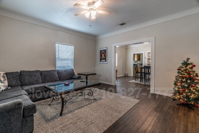 Foto del edificio - 1317 W French Pl