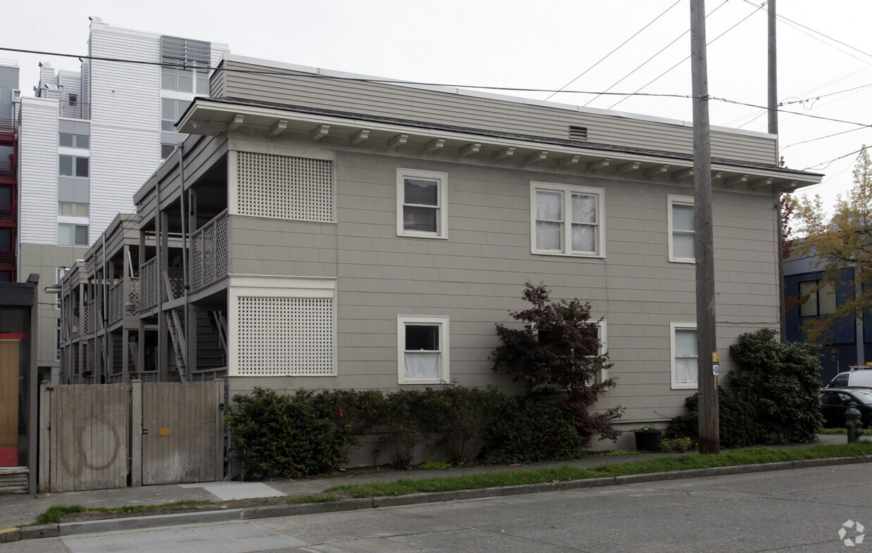 Foto del edificio - Harrison Apartments