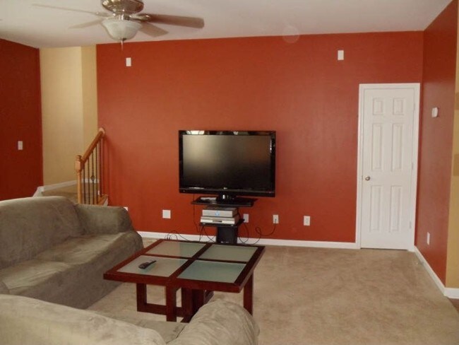 Building Photo - 849 Bramble Way