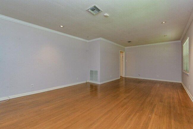 Building Photo - 3627 Peppermill Rd