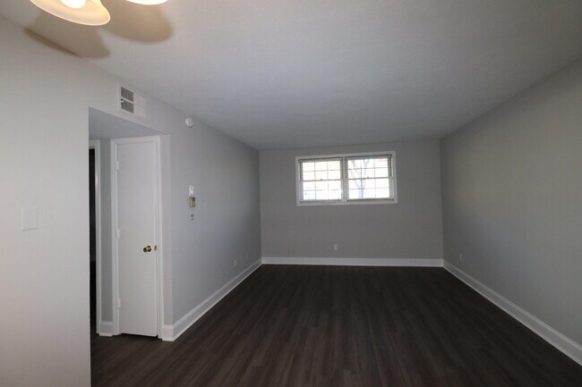 Foto del edificio - 175 Malabu Dr