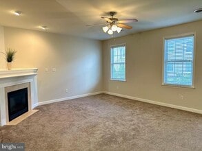 Building Photo - 207 Springmont Dr