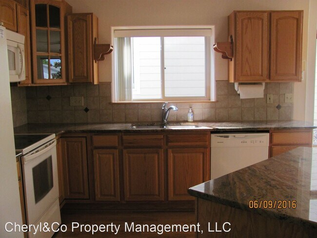 Building Photo - 2 br, 2 bath House - 198 Limberpine Circle -
