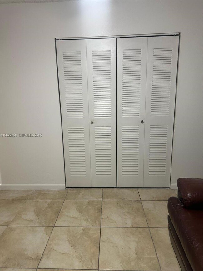 Foto del edificio - 1115 SW 136th Pl