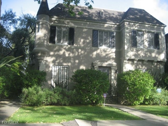 Building Photo - 1239 S Crescent Heights Blvd