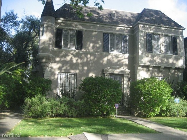 Foto del edificio - 1239 S Crescent Heights Blvd