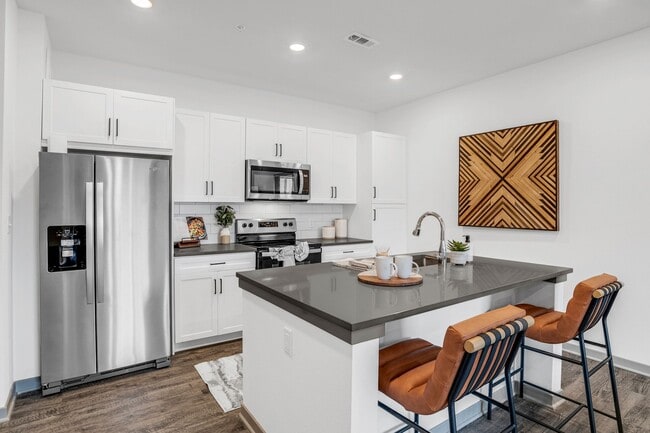 Building Photo - Notch66 Luxury Apartment Homes