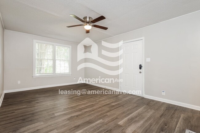 Building Photo - 2103 Pageland Dr