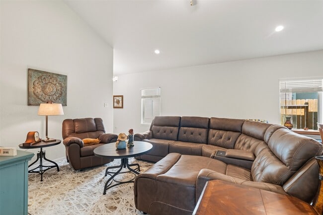 Foto del edificio - 9977 Tammy Ln