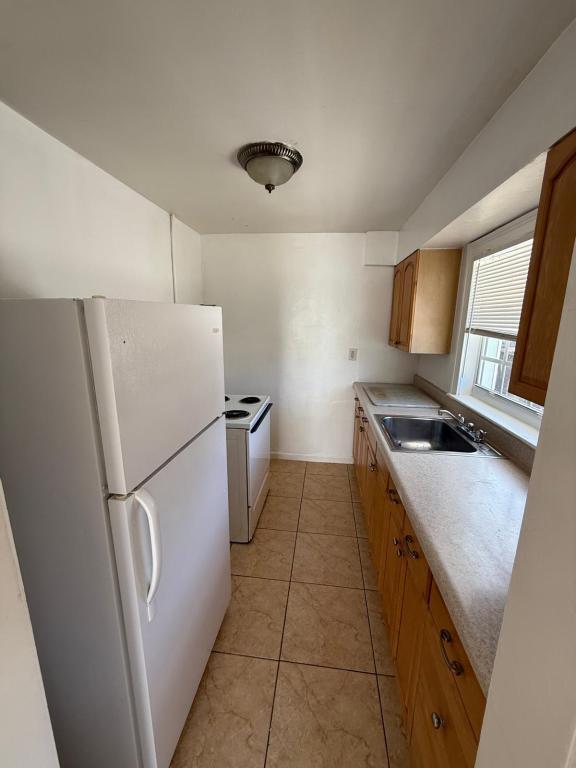 Building Photo - 226 Wenonah Pl