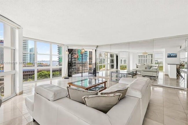 Photo - 1901 Brickell Ave cu-B1109 Apartment