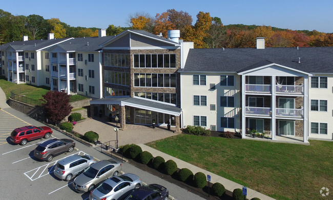 Foto del edificio - Stonington Estates