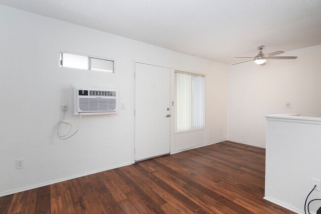 Foto del interior - Aztec Pacific Apartments