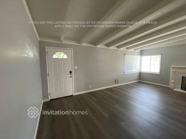 Building Photo - 400 Cabrillo Ave