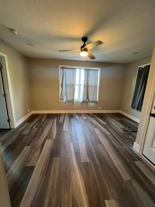 Photo - Knoxville 37920 - 1 bedroom duplex in coun... House