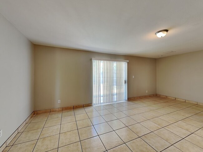 Building Photo - 6116 W Monterey Way