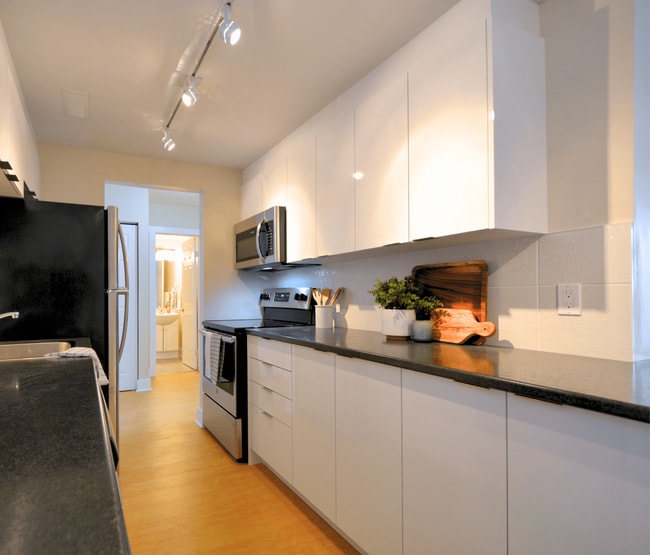 Photo du bâtiment - Dillman Place