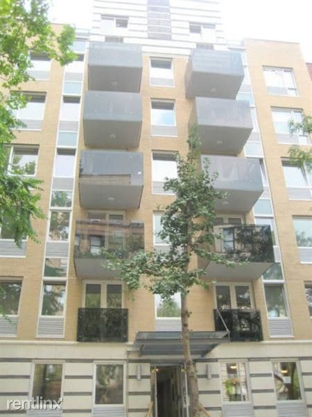 Primary Photo - 440 E 23rd St